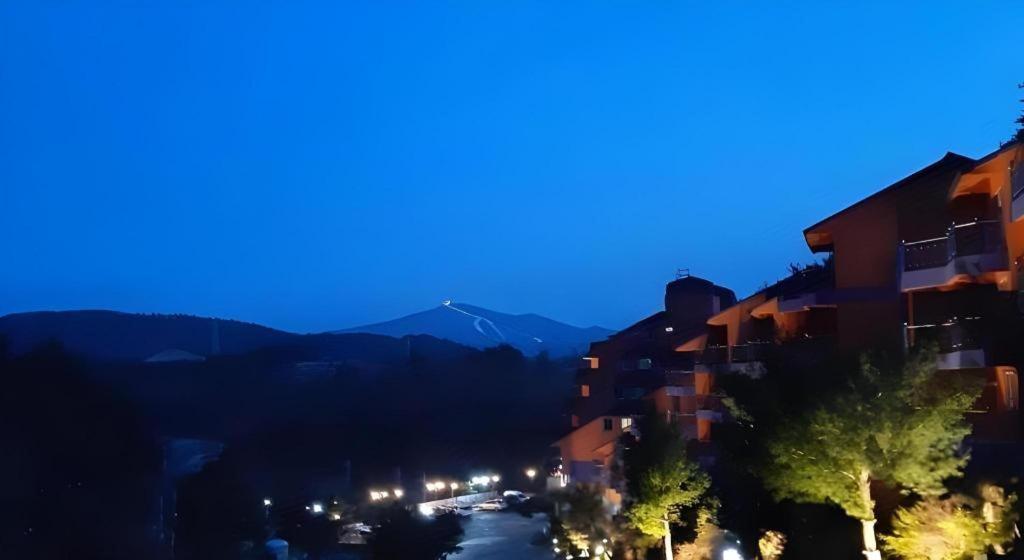 Hyundai Elliot Hotel And Resort Pyeongchang Exterior photo